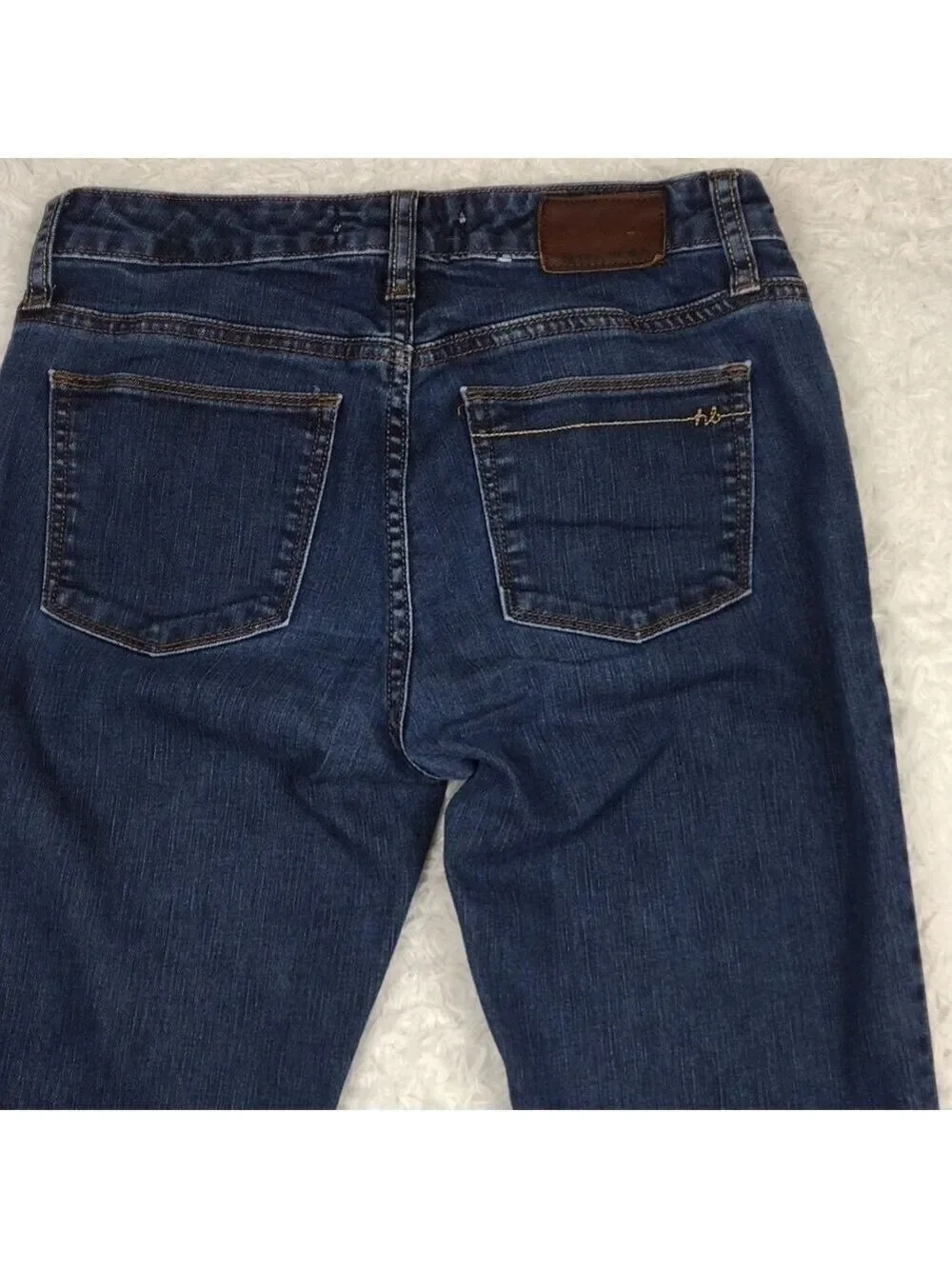 𝅺Henry & Belle Women's Blue Dark Wash Mid Rise Zip Up Signature Boot Cut Jeans
